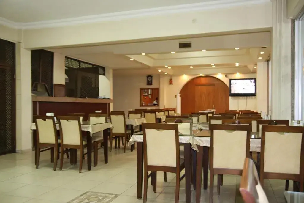 Gure Paris Hotel