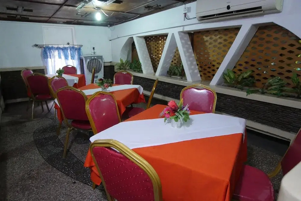 Sanbra Hotel
