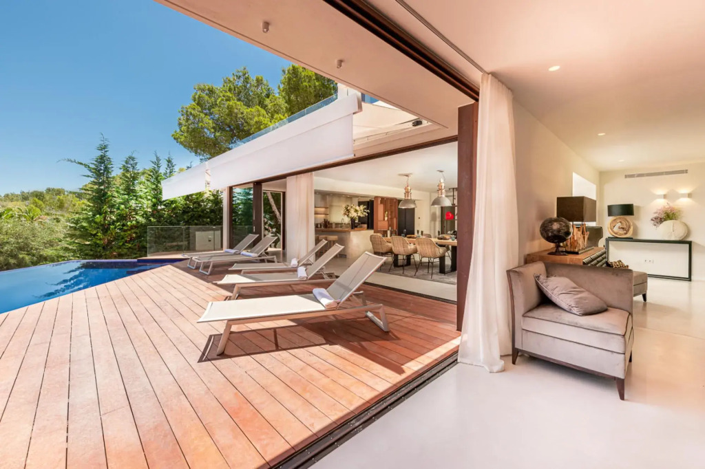 Villa Lifestyle Cap Martinet with magic seaviews