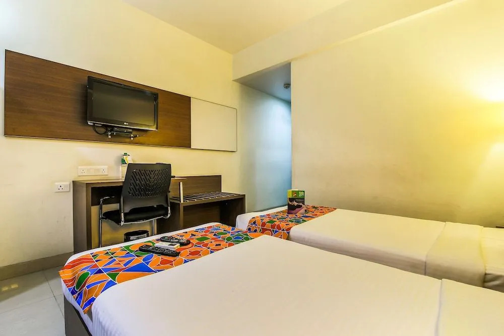 FabHotel The Pinnacle
