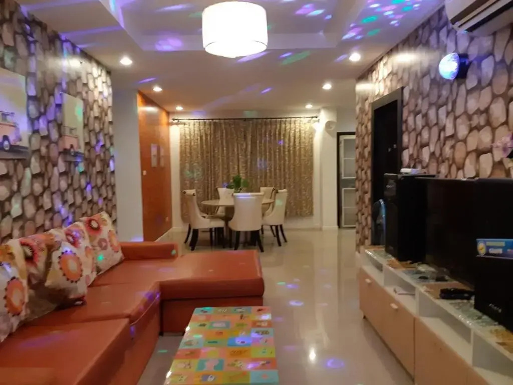 Joy Joy Pool Villa Huahin  Near 7-11