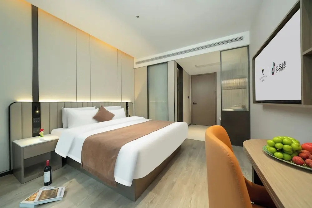 Licheng Platinum Hotel