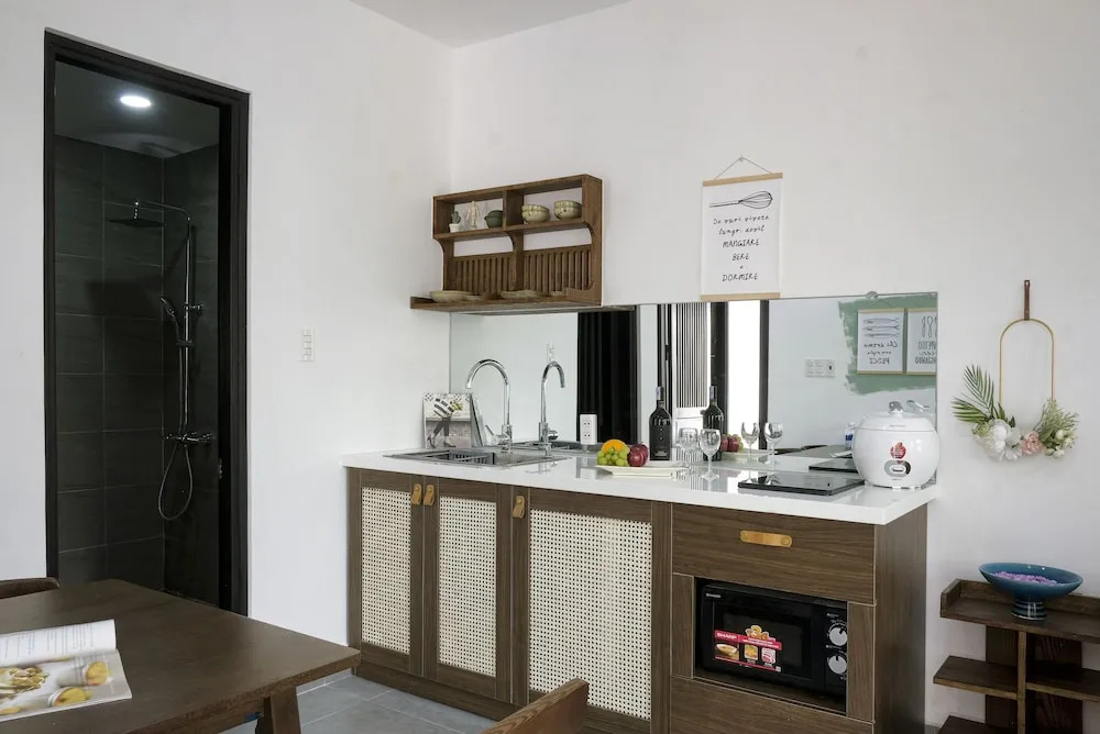 Quang Vinh Apartment and Hotel Hoi An