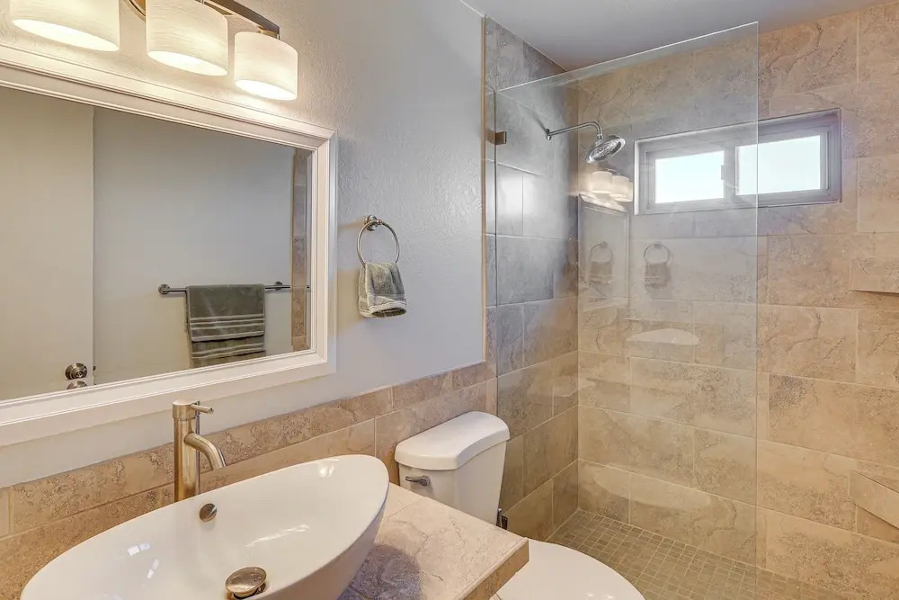 Lake Havasu Home w/ Pool: 2 Mi to Boat Launch