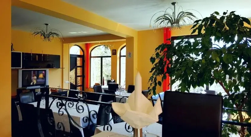 Oanas Boutique