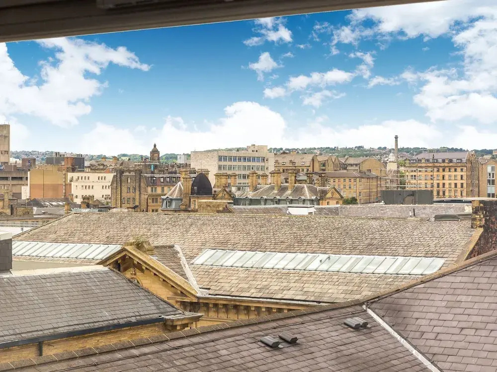 Snug Holiday Home in Bradford With Balcony