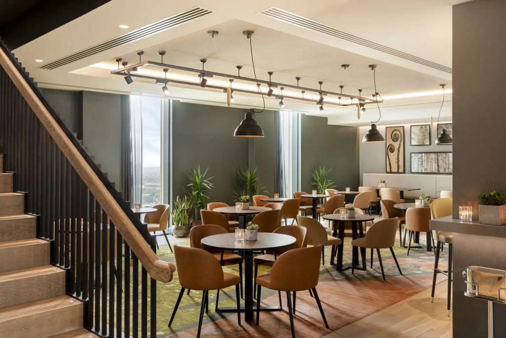 Hilton Woking