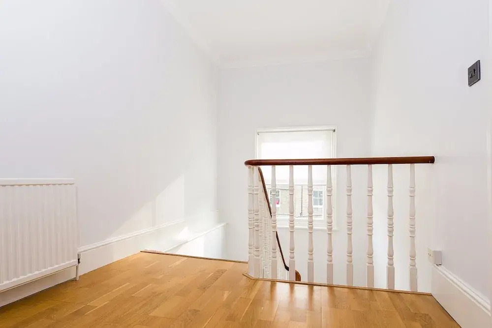 A Bright &Spacious 2 Bed Apt in West Kensington