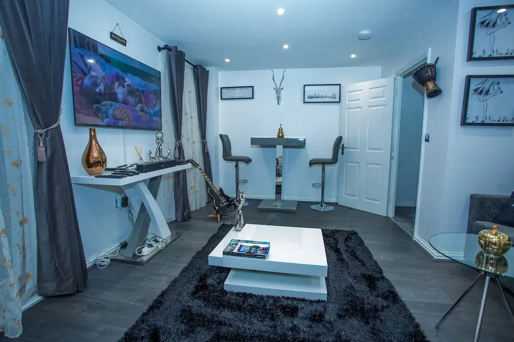Phamphy Luxury Home