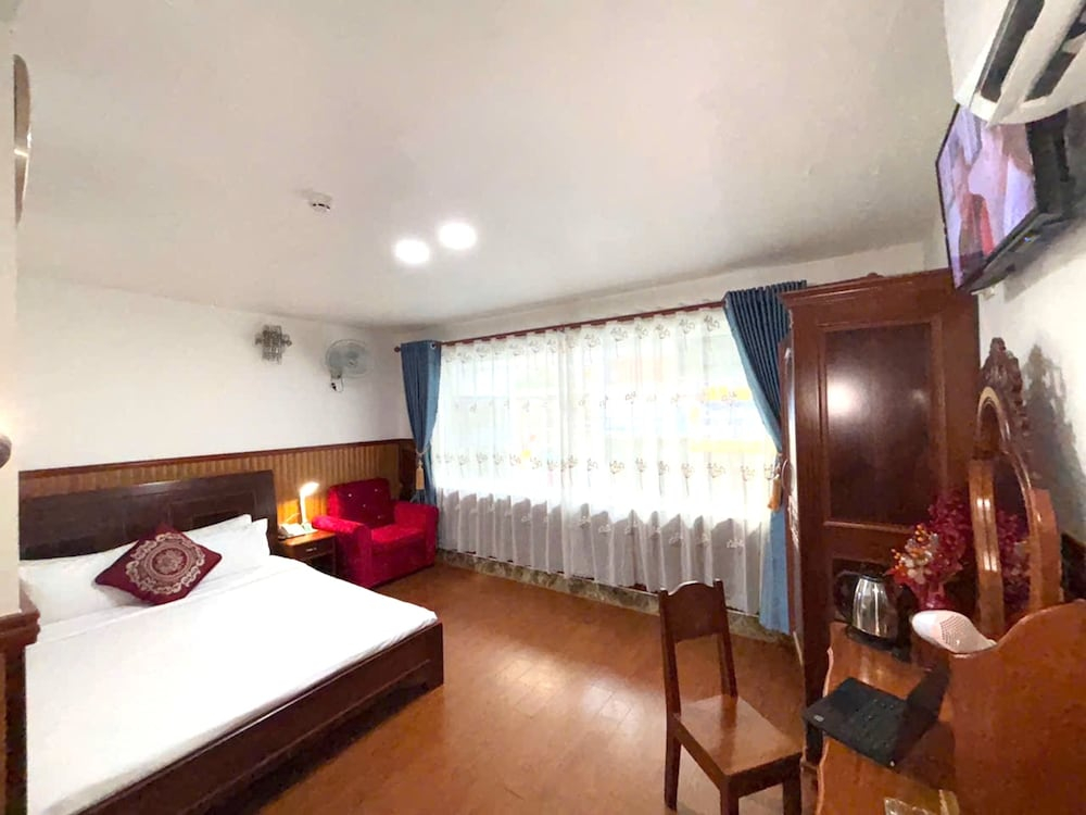 Diamond Suite Dai Nam Hotel