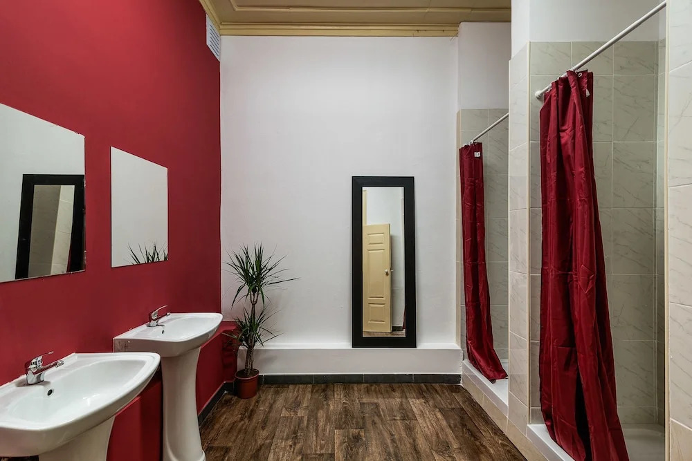 Suntrap Hostel