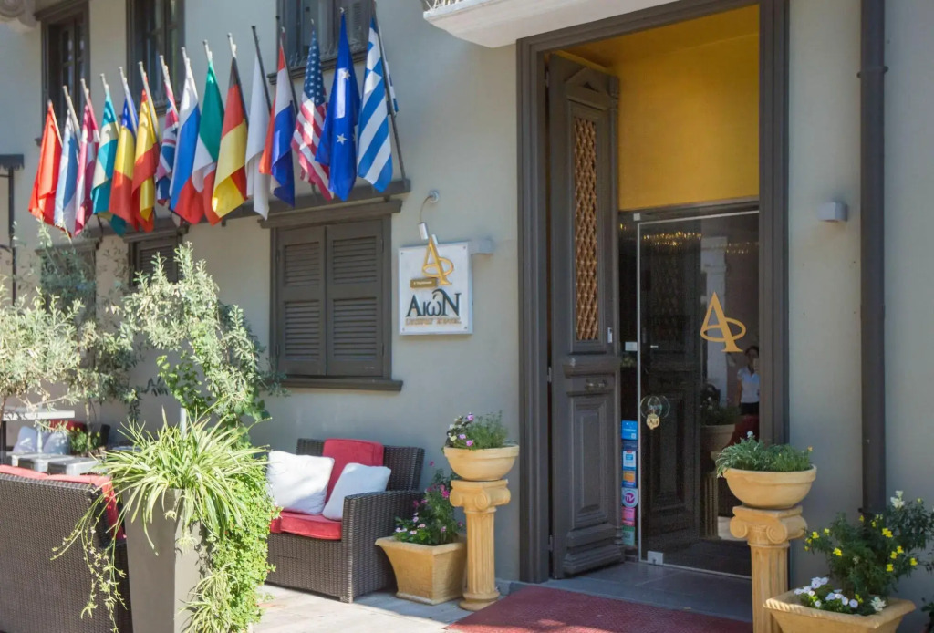 Aion Luxury Hotel