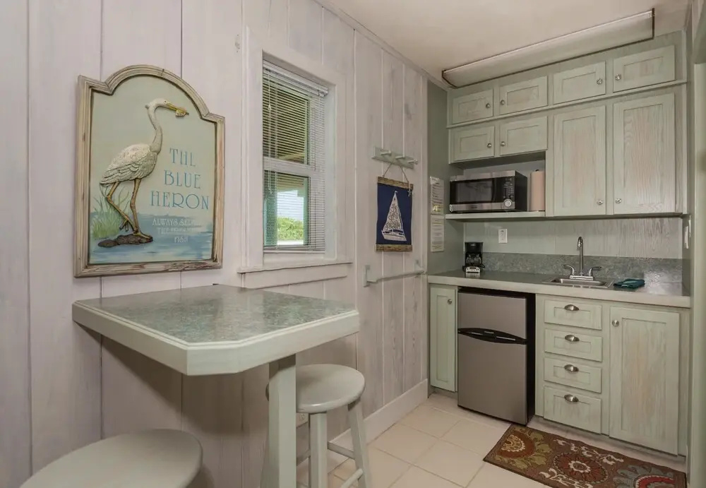 Beachfront Dream Home 4 Bedroom 3 Bath 6060s