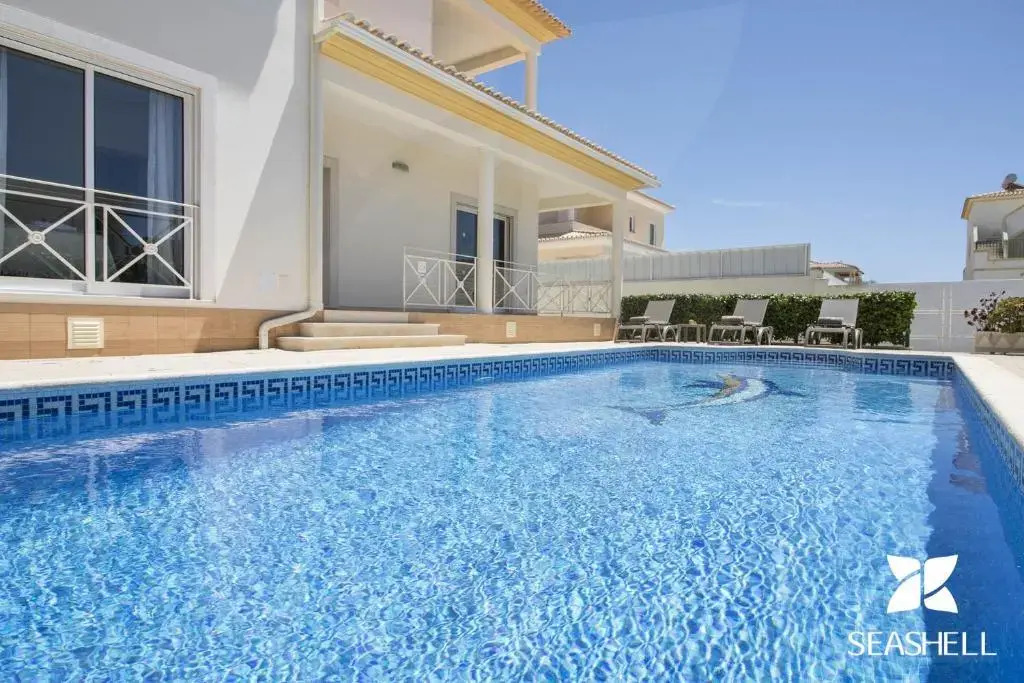 Villa Maresia by Algarve Holidays