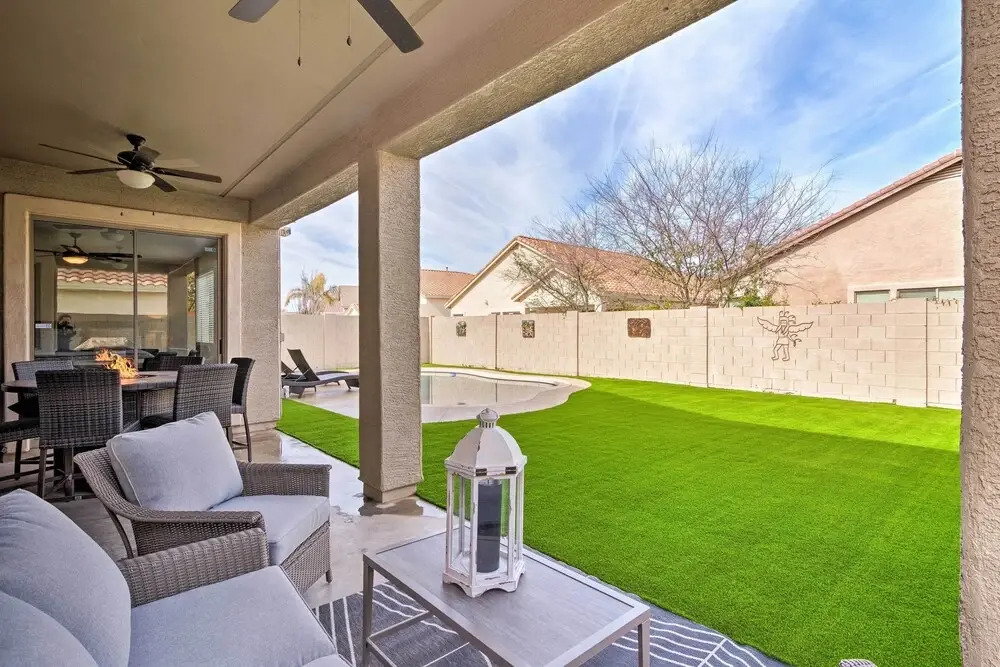Group Fun in Glendale! Getaway w/ Private Pool