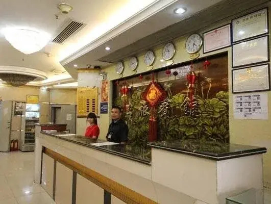 Jilv Hotel (Huashi)