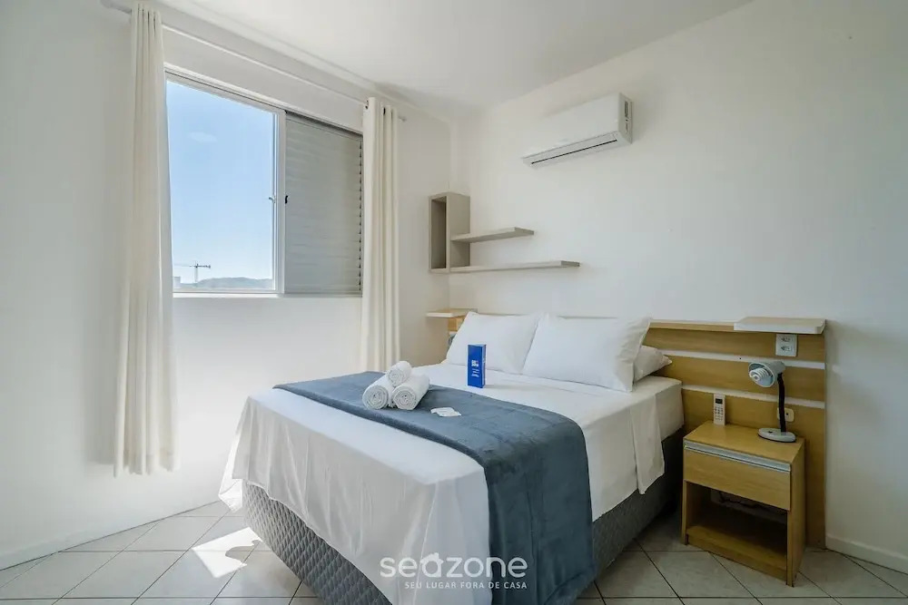 Apartments 230m From the Beach in Ingleses - ZIO