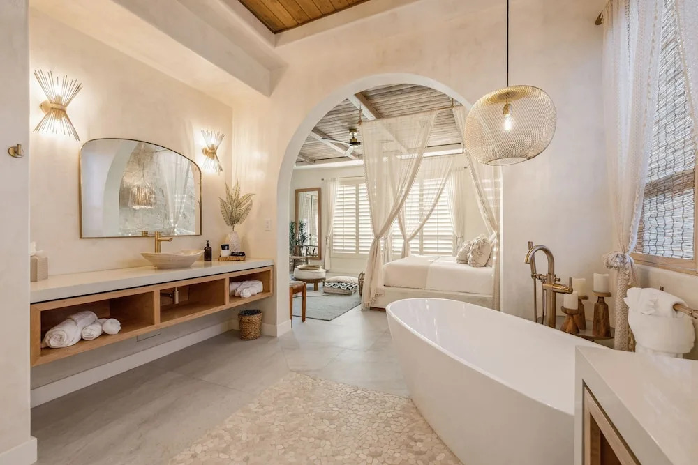 Luxe Villa Tulum in Indio