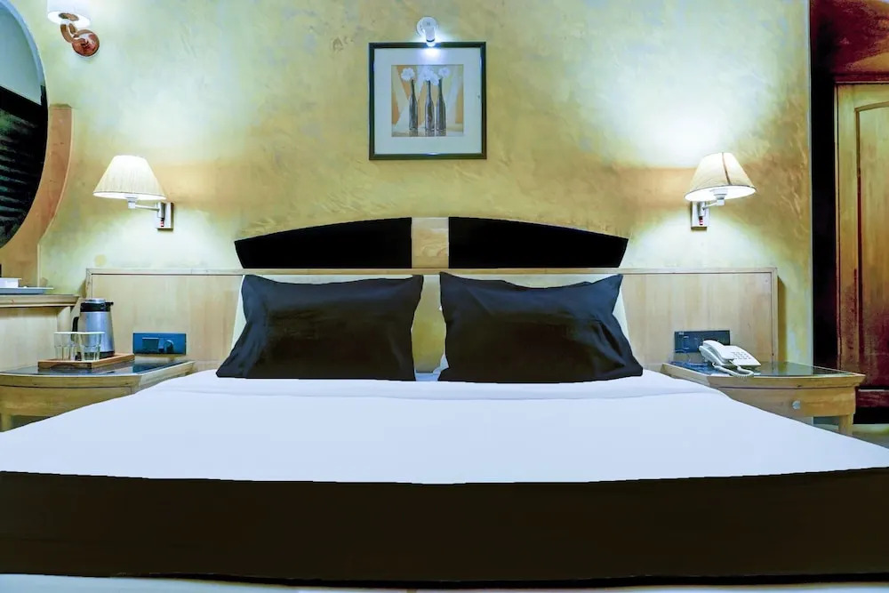 Suite JM Road Krishna Presidency