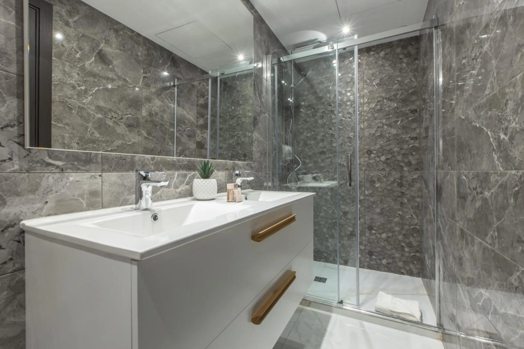 Résidence Topaze - Central - Luxurious - 50m Croisette Palais - LRA CANNES