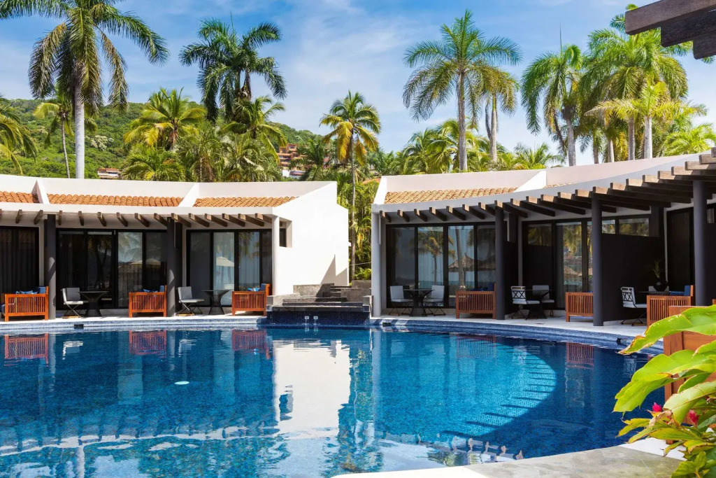 Thompson Zihuatanejo, A Beach Resort, by Hyatt