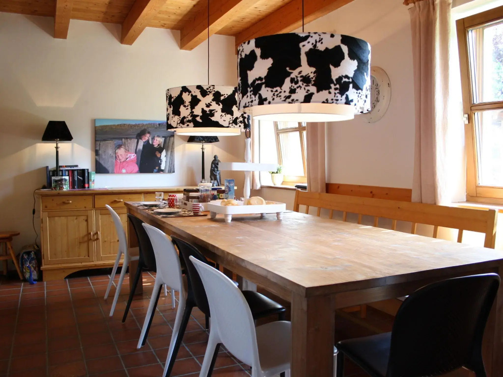Quaint Mansion near ski bus in Goldegg