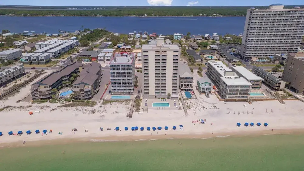 Gulf Tower 7D