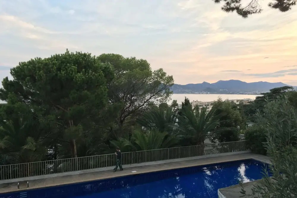 2-bdr Apartment Near Plages du Midi