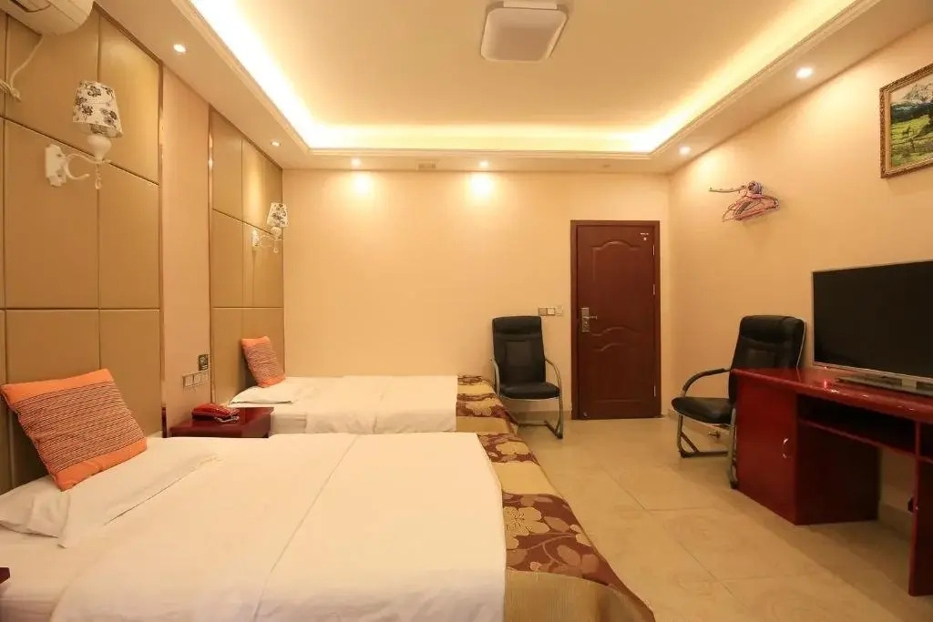 Nanbu Yijia Hotel