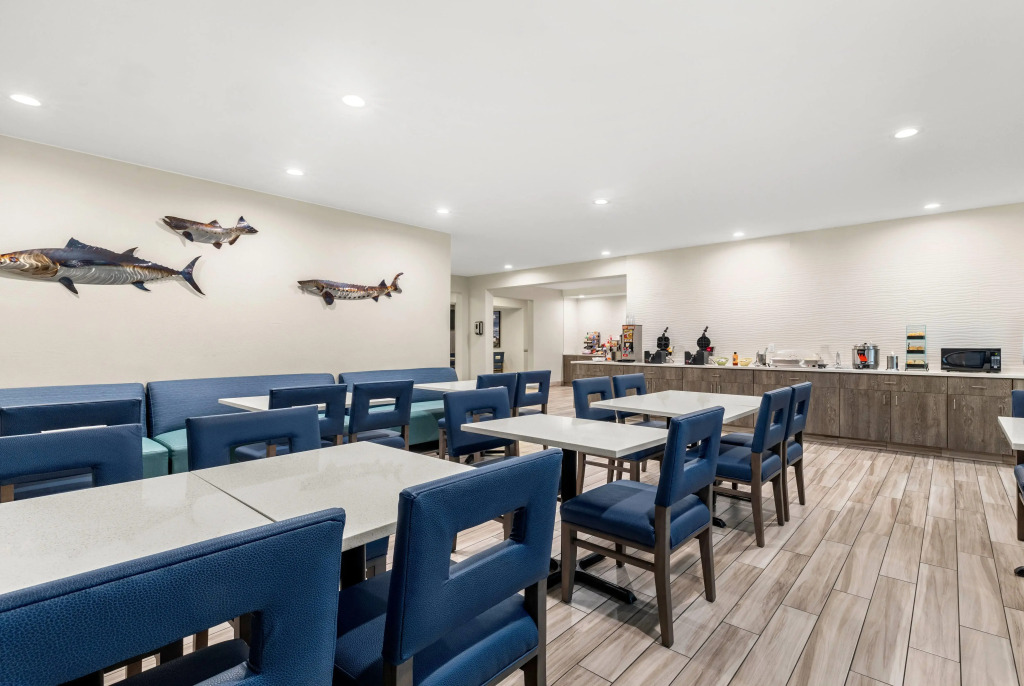La Quinta by Wyndham Newport