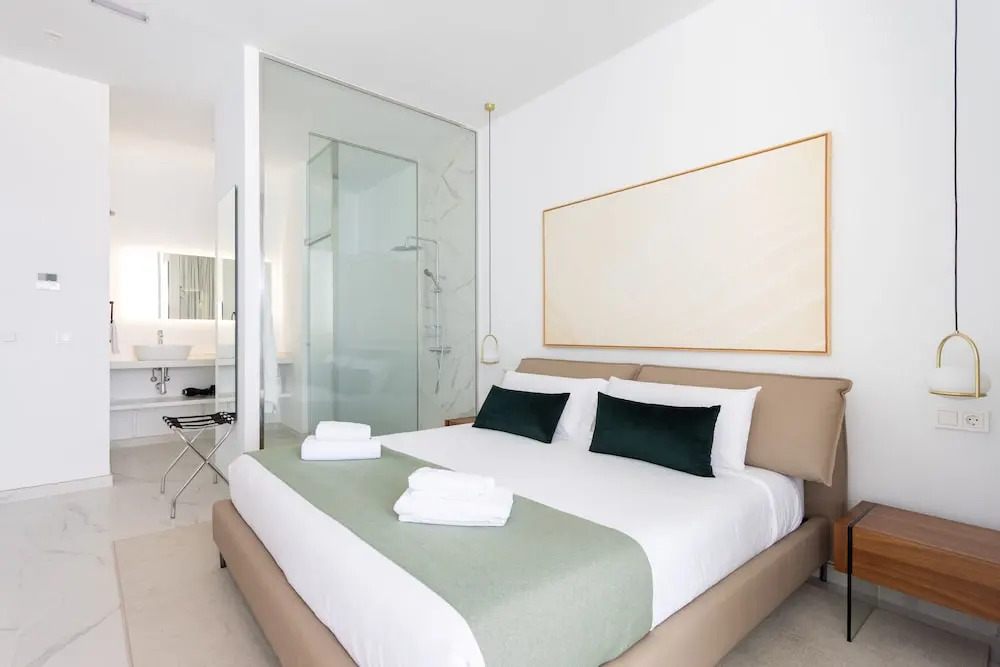 Crystal I Luxury Apartments by Hermosa Rentals