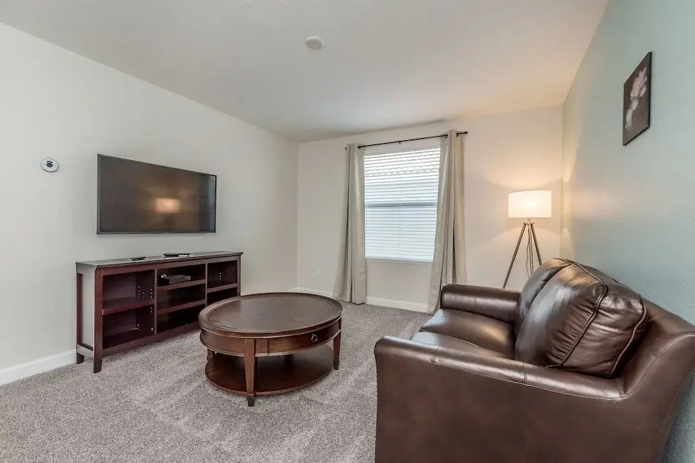 1614 Moon Valley Drive