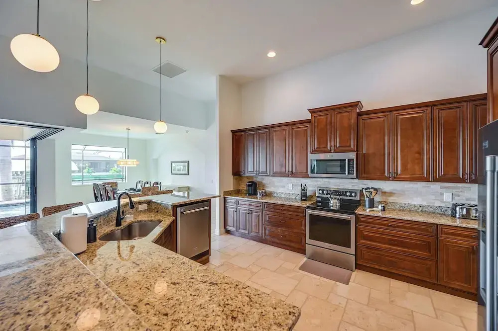 'paradise Palms' Cape Coral Home w/ Dock!