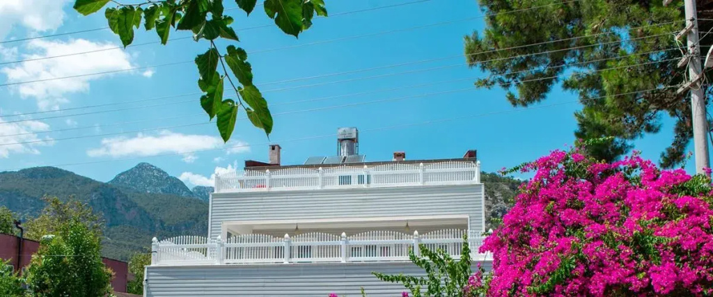 Olya Boutique Hotel