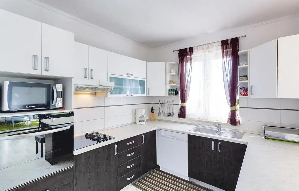 Amazing Home in Palje Brdo With Wifi and 3 Bedrooms