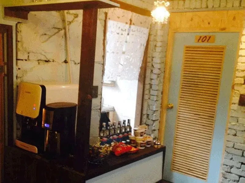 Alice Guesthouse Hongdae