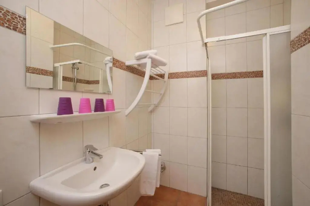 Mountain View Apartment in Piesendorf With Sauna