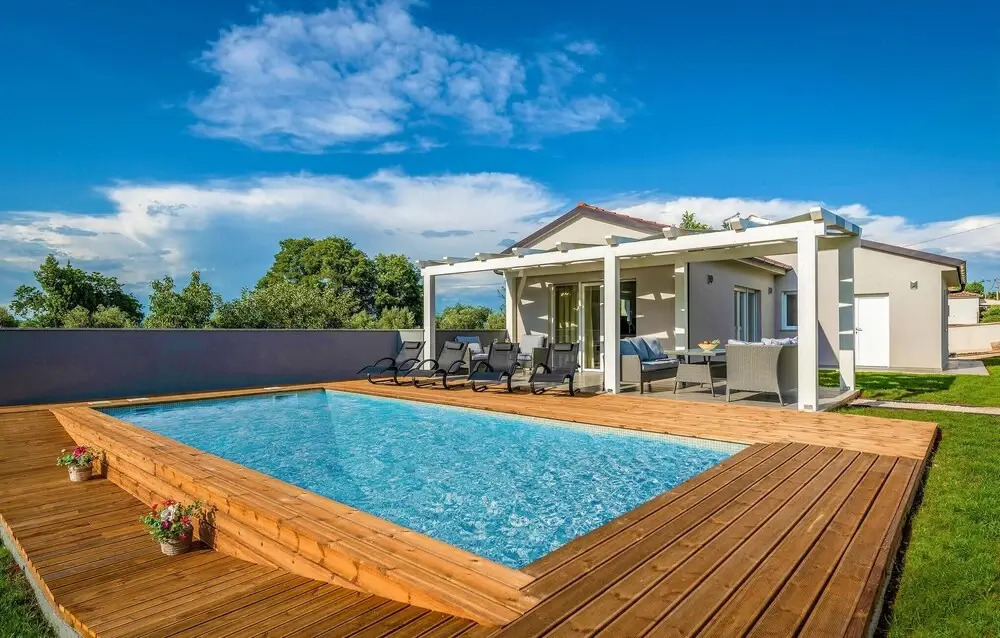 Luxurious Home In Barban With Private Swimming Pool, Can Be Inside Or Outside