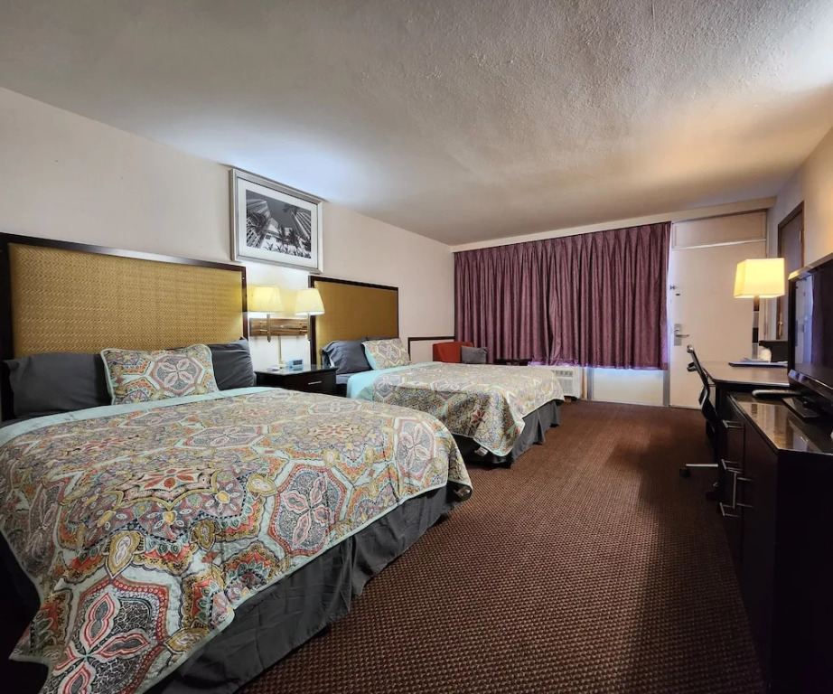 Rodeway Inn