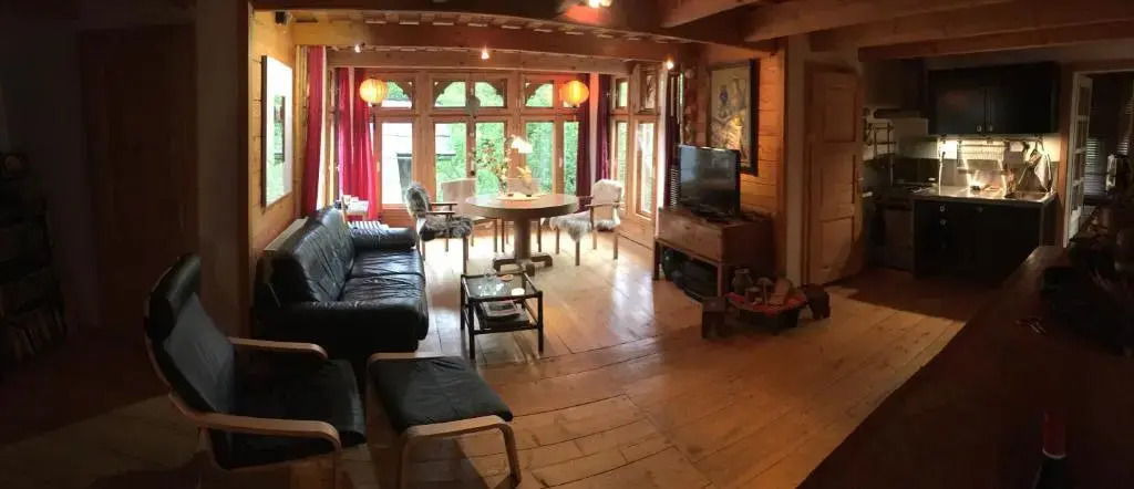 Valea Vinului Suite
