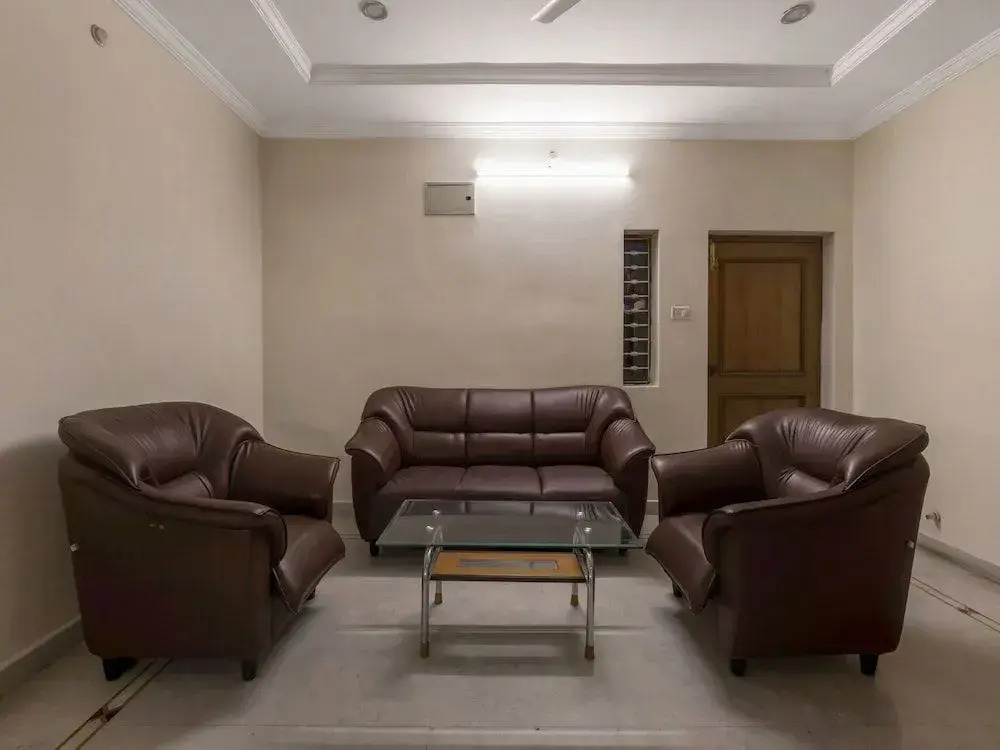 OYO Apartments Banjara Hills Road No 13A