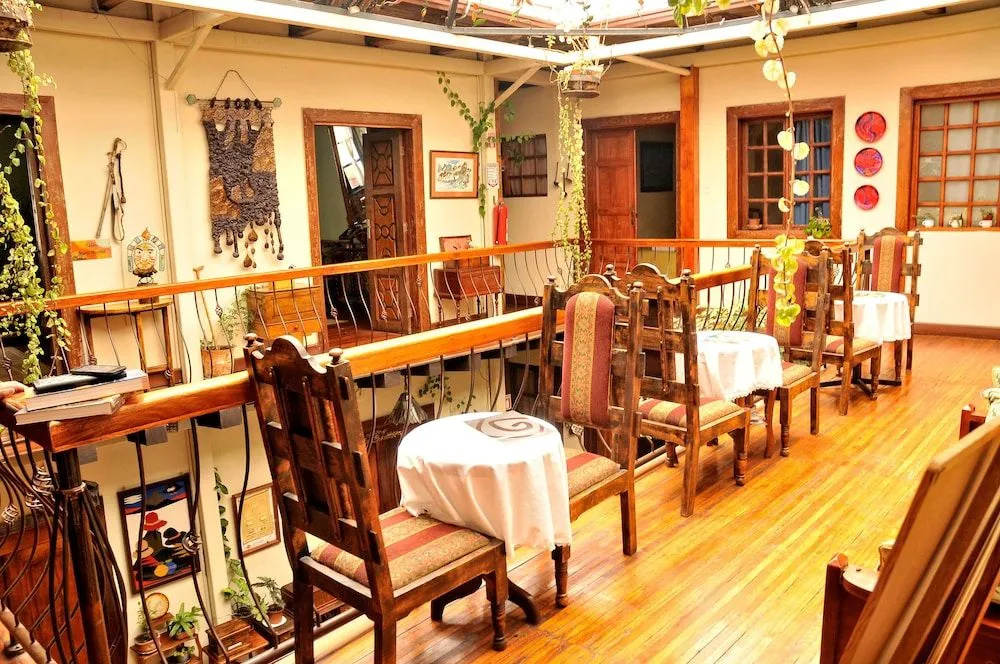 Hotel Cantuña