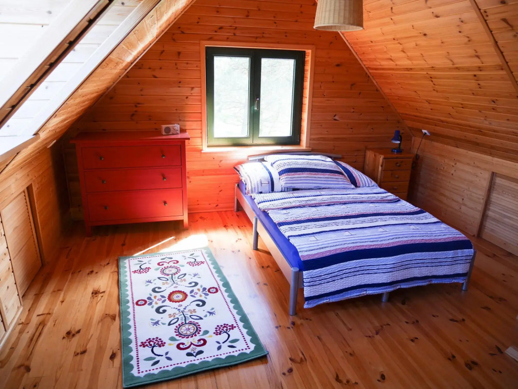 Wooden Cottage in Czarny Mlyn With Garden and Barbecue