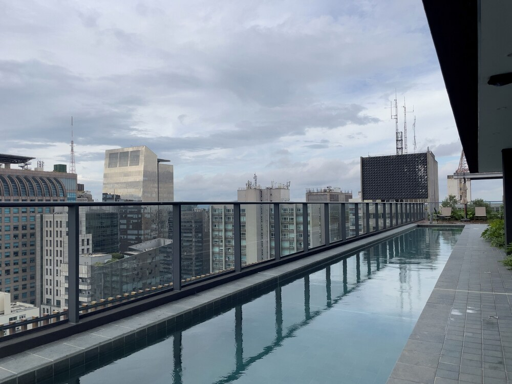 FV02J - Cozinha - Piscina - Av Paulista