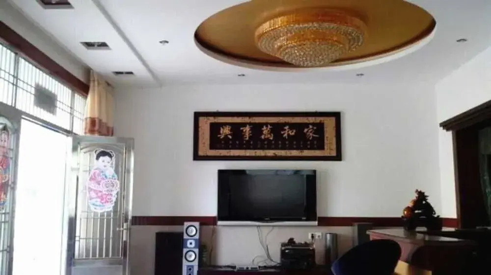 Yixing Xinlong Inn