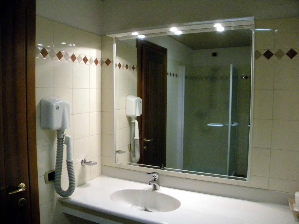 Hotel Corone