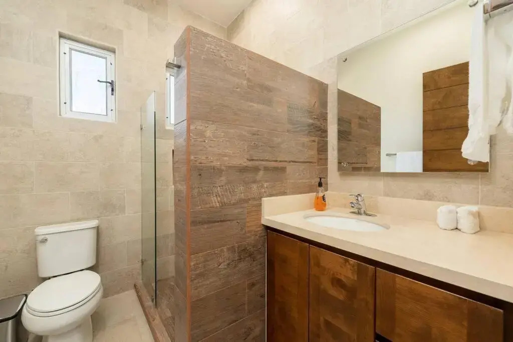Brand new 2 Bedroom 2 Bath condo with rooftop pool Camino Viejo 403