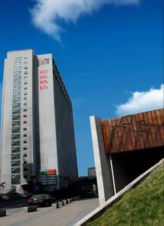In-Zone Hotel & Apartment Tianjin