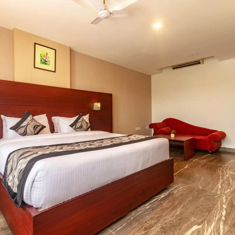 Zip By Spree Hotels Mangala Towers Thrissur
