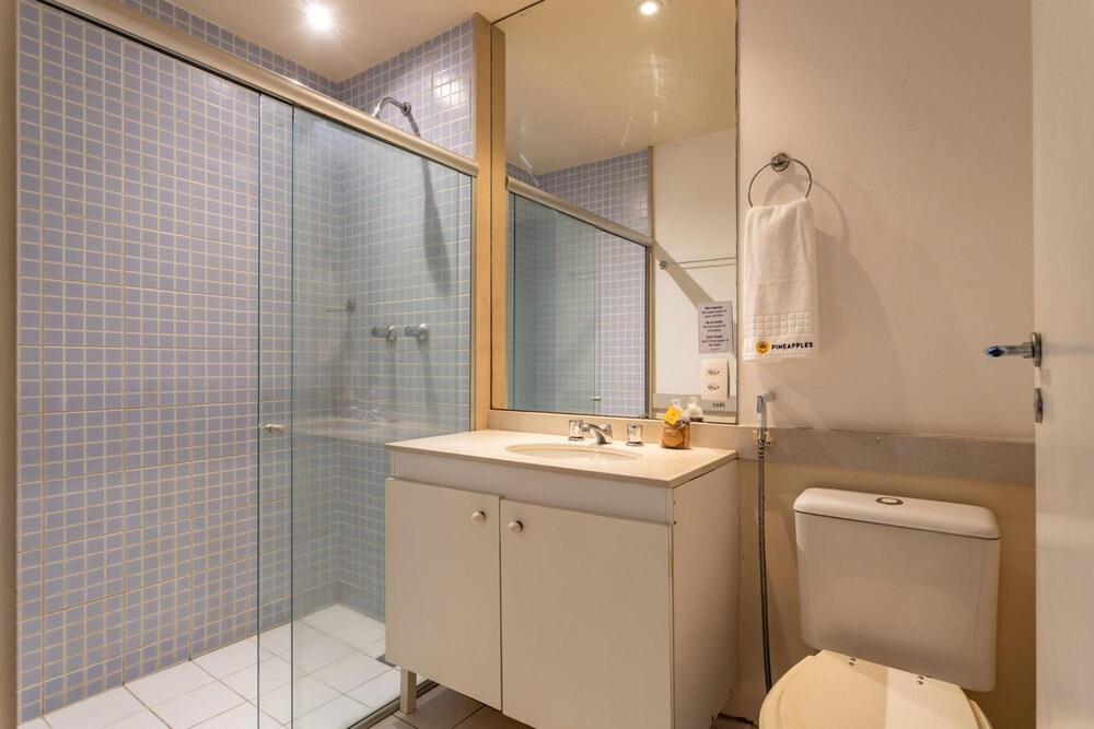 2 Minutes From Copacabana Beach Df408